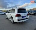 Білий Лексус ЛХ, об'ємом двигуна 5.66 л та пробігом 208 тис. км за 24500 $, фото 6 на Automoto.ua