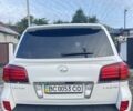Белый Лексус ЛХ, объемом двигателя 5.7 л и пробегом 212 тыс. км за 25000 $, фото 4 на Automoto.ua