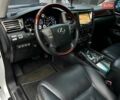 Белый Лексус ЛХ, объемом двигателя 5.66 л и пробегом 250 тыс. км за 26900 $, фото 13 на Automoto.ua