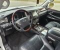 Белый Лексус ЛХ, объемом двигателя 5.66 л и пробегом 270 тыс. км за 30000 $, фото 4 на Automoto.ua