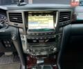 Белый Лексус ЛХ, объемом двигателя 5.66 л и пробегом 250 тыс. км за 26900 $, фото 21 на Automoto.ua