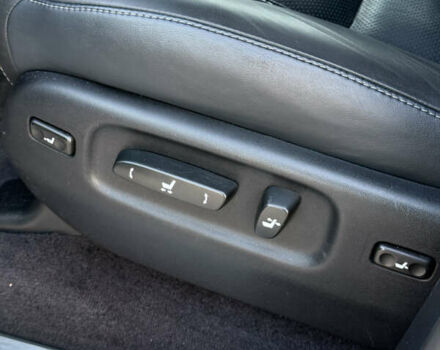 Белый Лексус ЛХ, объемом двигателя 5.7 л и пробегом 190 тыс. км за 38000 $, фото 32 на Automoto.ua