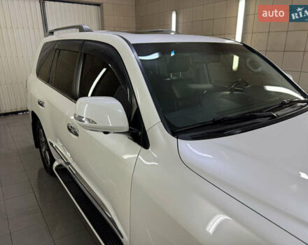 Білий Лексус ЛХ, об'ємом двигуна 0 л та пробігом 240 тис. км за 26500 $, фото 7 на Automoto.ua