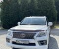 Білий Лексус ЛХ, об'ємом двигуна 5.7 л та пробігом 178 тис. км за 44999 $, фото 1 на Automoto.ua