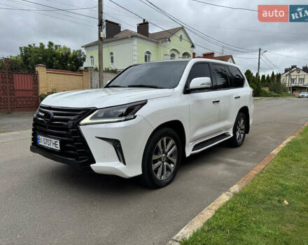 Білий Лексус ЛХ, об'ємом двигуна 4.46 л та пробігом 216 тис. км за 52500 $, фото 6 на Automoto.ua