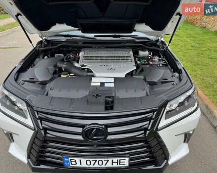 Білий Лексус ЛХ, об'ємом двигуна 4.46 л та пробігом 216 тис. км за 52500 $, фото 30 на Automoto.ua