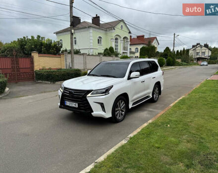 Білий Лексус ЛХ, об'ємом двигуна 4.46 л та пробігом 216 тис. км за 52500 $, фото 5 на Automoto.ua