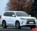 Белый Лексус ЛХ, объемом двигателя 4.5 л и пробегом 125 тыс. км за 65500 $, фото 10 на Automoto.ua