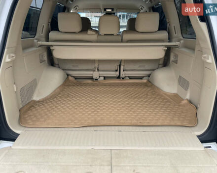 Білий Лексус ЛХ, об'ємом двигуна 4.46 л та пробігом 143 тис. км за 62500 $, фото 49 на Automoto.ua