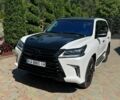Білий Лексус ЛХ, об'ємом двигуна 5.7 л та пробігом 152 тис. км за 68900 $, фото 1 на Automoto.ua