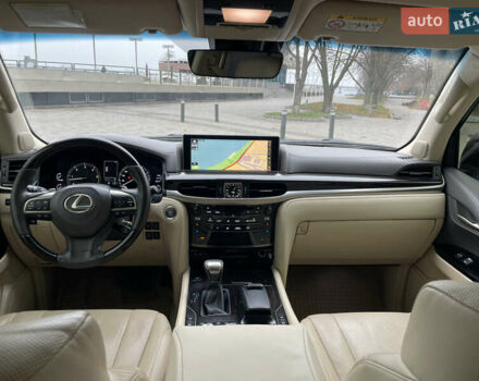 Білий Лексус ЛХ, об'ємом двигуна 4.46 л та пробігом 143 тис. км за 62500 $, фото 28 на Automoto.ua