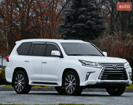 Білий Лексус ЛХ, об'ємом двигуна 4.5 л та пробігом 125 тис. км за 65500 $, фото 2 на Automoto.ua