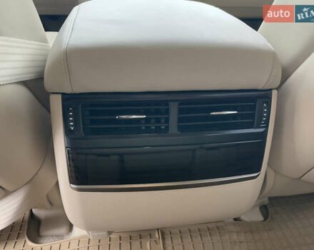 Білий Лексус ЛХ, об'ємом двигуна 4.46 л та пробігом 143 тис. км за 62500 $, фото 46 на Automoto.ua