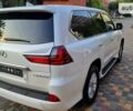 Белый Лексус ЛХ, объемом двигателя 4.46 л и пробегом 115 тыс. км за 67000 $, фото 4 на Automoto.ua