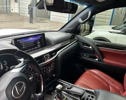 Білий Лексус ЛХ, об'ємом двигуна 4.46 л та пробігом 138 тис. км за 65500 $, фото 12 на Automoto.ua