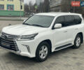 Білий Лексус ЛХ, об'ємом двигуна 4.46 л та пробігом 143 тис. км за 62500 $, фото 16 на Automoto.ua
