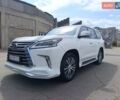 Белый Лексус ЛХ, объемом двигателя 4.46 л и пробегом 120 тыс. км за 74999 $, фото 9 на Automoto.ua