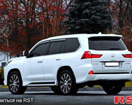 Белый Лексус ЛХ, объемом двигателя 4.5 л и пробегом 125 тыс. км за 65500 $, фото 3 на Automoto.ua