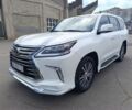 Белый Лексус ЛХ, объемом двигателя 4.5 л и пробегом 92 тыс. км за 87600 $, фото 4 на Automoto.ua