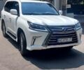 Білий Лексус ЛХ, об'ємом двигуна 4.46 л та пробігом 140 тис. км за 69999 $, фото 1 на Automoto.ua