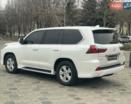 Білий Лексус ЛХ, об'ємом двигуна 4.46 л та пробігом 143 тис. км за 62500 $, фото 11 на Automoto.ua