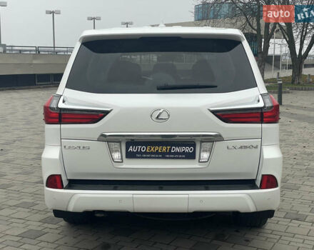 Білий Лексус ЛХ, об'ємом двигуна 4.46 л та пробігом 143 тис. км за 62500 $, фото 7 на Automoto.ua
