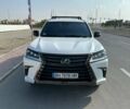 Белый Лексус ЛХ, объемом двигателя 4.46 л и пробегом 105 тыс. км за 87000 $, фото 1 на Automoto.ua