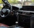 Білий Лексус ЛХ, об'ємом двигуна 5.7 л та пробігом 193 тис. км за 64000 $, фото 22 на Automoto.ua