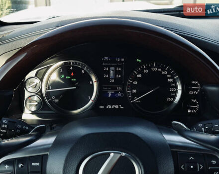 Белый Лексус ЛХ, объемом двигателя 5.7 л и пробегом 263 тыс. км за 68000 $, фото 67 на Automoto.ua