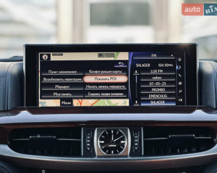 Белый Лексус ЛХ, объемом двигателя 5.7 л и пробегом 263 тыс. км за 68000 $, фото 45 на Automoto.ua