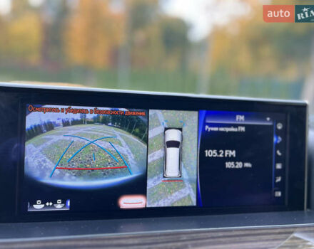 Белый Лексус ЛХ, объемом двигателя 4.46 л и пробегом 60 тыс. км за 85000 $, фото 17 на Automoto.ua