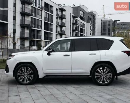 Білий Лексус ЛХ, об'ємом двигуна 3.35 л та пробігом 102 тис. км за 115000 $, фото 3 на Automoto.ua