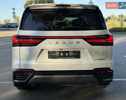 Лексус ЛХ 2022 у Києві на Automoto.ua Білий Лексус ЛХ, об'ємом двигуна 3.5 л та пробігом 33 тис. км за 113500 $, фото 12 на Automoto.ua