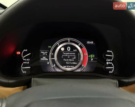 Белый Лексус ЛХ, объемом двигателя 3.35 л и пробегом 50 тыс. км за 114900 $, фото 18 на Automoto.ua