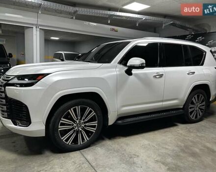 Лексус ЛХ 2022 в Киеве на Automoto.ua Белый Лексус ЛХ, объемом двигателя 3.45 л и пробегом 15 тыс. км за 117500 $, фото 16 на Automoto.ua