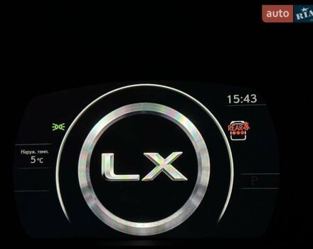 Белый Лексус ЛХ, объемом двигателя 3.45 л и пробегом 20 тыс. км за 127500 $, фото 112 на Automoto.ua