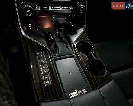 Лексус ЛХ 2022 в Киеве на Automoto.ua Белый Лексус ЛХ, объемом двигателя 3.45 л и пробегом 15 тыс. км за 117500 $, фото 78 на Automoto.ua
