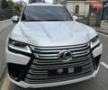 Білий Лексус ЛХ, об'ємом двигуна 3.45 л та пробігом 19 тис. км за 124900 $, фото 1 на Automoto.ua