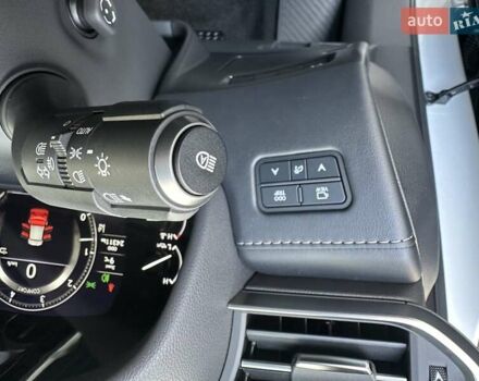 Білий Лексус ЛХ, об'ємом двигуна 3.45 л та пробігом 19 тис. км за 124900 $, фото 39 на Automoto.ua