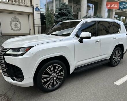 Білий Лексус ЛХ, об'ємом двигуна 3.45 л та пробігом 19 тис. км за 124900 $, фото 3 на Automoto.ua