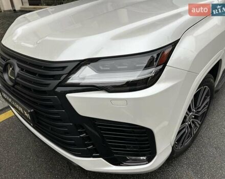 Белый Лексус ЛХ, объемом двигателя 3.35 л и пробегом 12 тыс. км за 120500 $, фото 21 на Automoto.ua