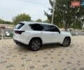 Белый Лексус ЛХ, объемом двигателя 3.35 л и пробегом 5 тыс. км за 120000 $, фото 9 на Automoto.ua