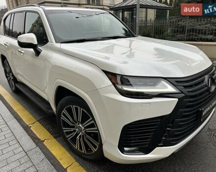 Белый Лексус ЛХ, объемом двигателя 3.35 л и пробегом 12 тыс. км за 120500 $, фото 19 на Automoto.ua