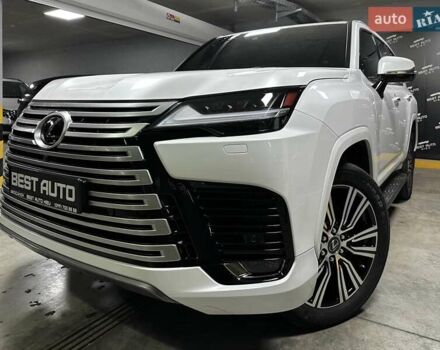 Лексус ЛХ 2022 в Киеве на Automoto.ua Белый Лексус ЛХ, объемом двигателя 3.45 л и пробегом 15 тыс. км за 117500 $, фото 96 на Automoto.ua