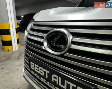 Лексус ЛХ 2022 в Киеве на Automoto.ua Белый Лексус ЛХ, объемом двигателя 3.45 л и пробегом 15 тыс. км за 117500 $, фото 21 на Automoto.ua
