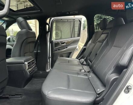 Белый Лексус ЛХ, объемом двигателя 3.35 л и пробегом 12 тыс. км за 120500 $, фото 79 на Automoto.ua