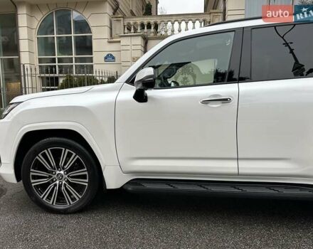 Белый Лексус ЛХ, объемом двигателя 3.35 л и пробегом 12 тыс. км за 120500 $, фото 25 на Automoto.ua