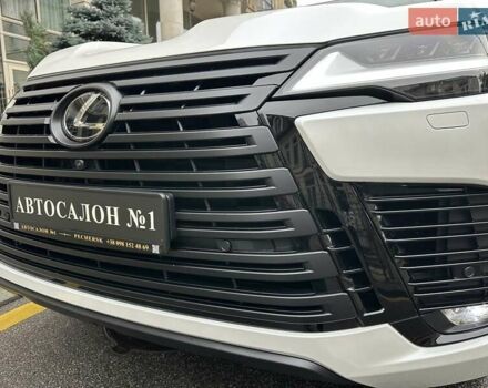 Белый Лексус ЛХ, объемом двигателя 3.35 л и пробегом 12 тыс. км за 120500 $, фото 22 на Automoto.ua