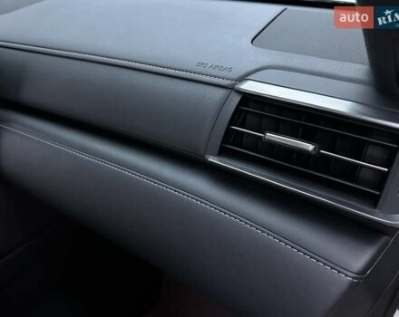 Белый Лексус ЛХ, объемом двигателя 3.45 л и пробегом 20 тыс. км за 127500 $, фото 63 на Automoto.ua