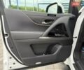 Белый Лексус ЛХ, объемом двигателя 3.35 л и пробегом 52 тыс. км за 113700 $, фото 17 на Automoto.ua